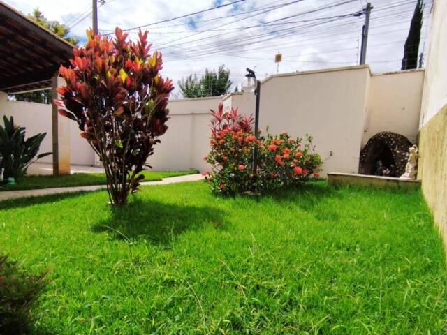 Casa para Venda em Araxá - 3