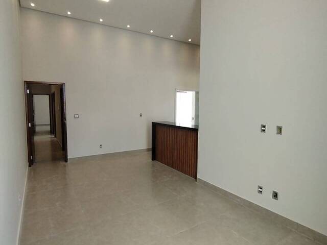 Casa para Venda em Araxá - 4