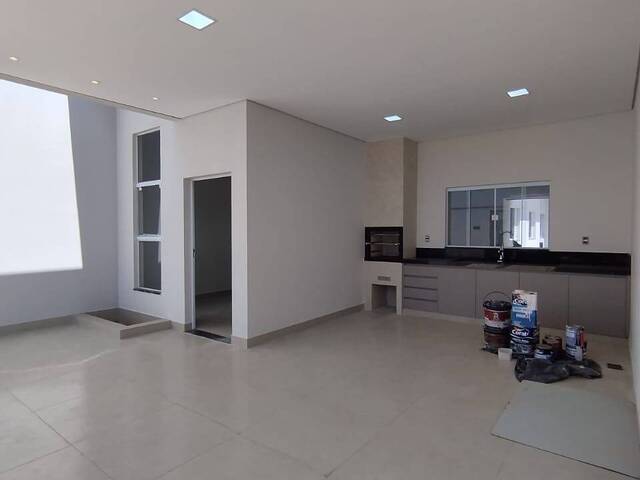 Casa para Venda em Araxá - 3