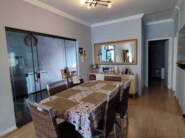 Casa para Venda em Araxá - 4