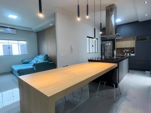 Casa para Venda em Araxá - 4