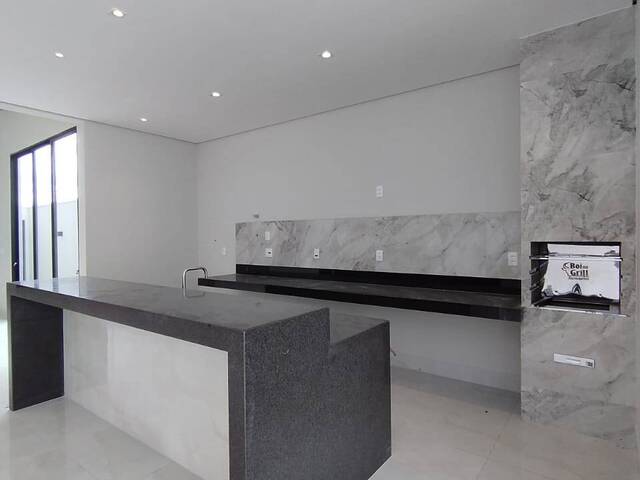 Casa para Venda em Araxá - 4