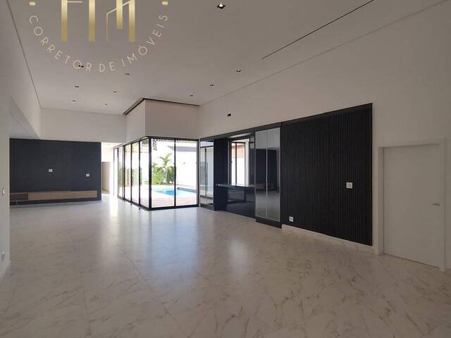 Casa para Venda em Araxá - 3