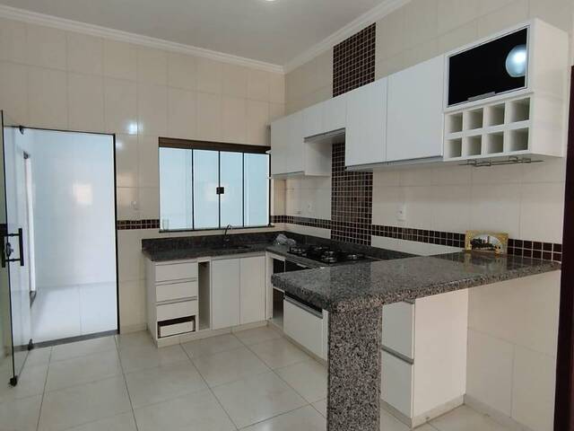 Casa para Venda em Araxá - 5