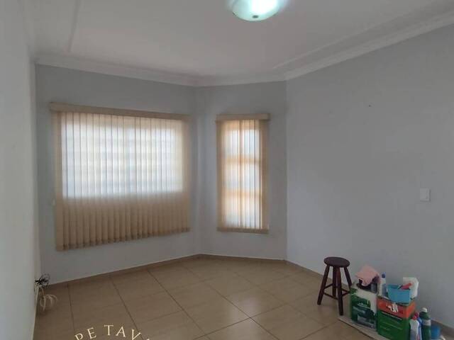 Casa para Venda em Araxá - 3