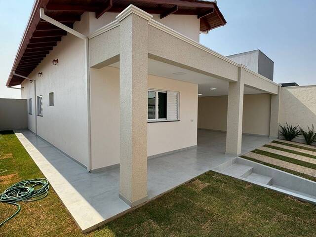 Casa para Venda em Araxá - 2