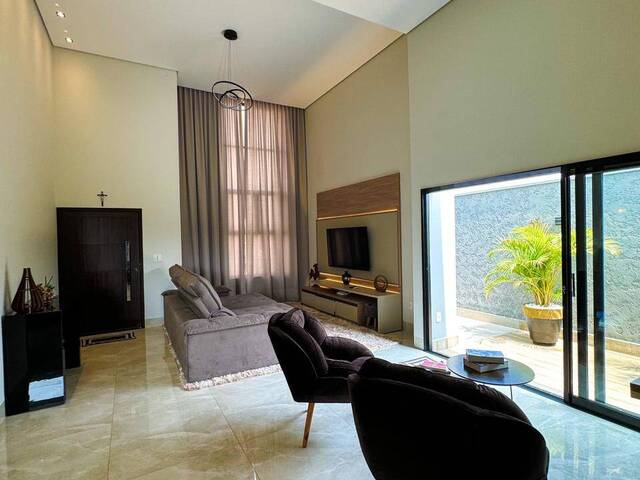 Casa para Venda em Araxá - 4