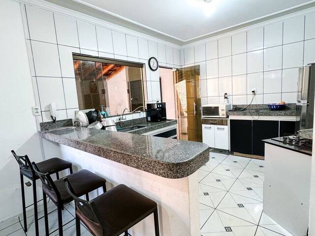 Casa para Venda em Araxá - 4