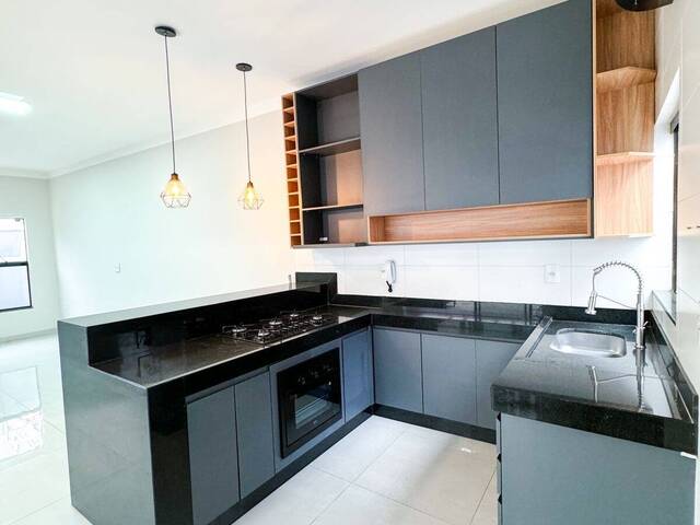 Casa para Venda em Araxá - 4