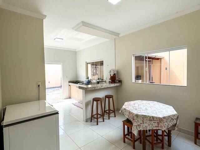 Casa para Venda em Araxá - 4