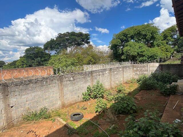 Casa para Venda em Araxá - 3