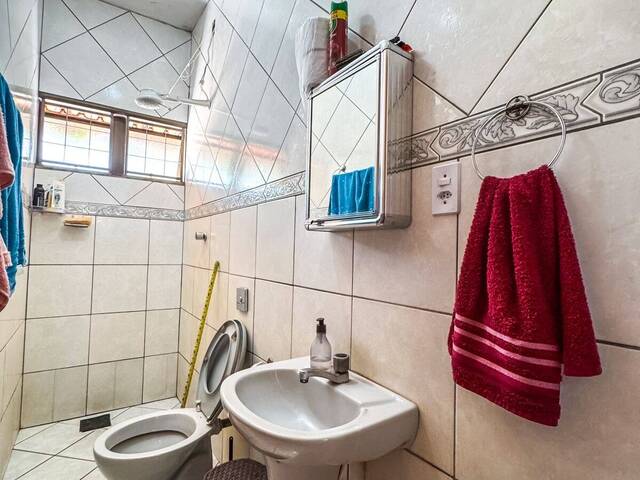 Casa para Venda em Araxá - 4