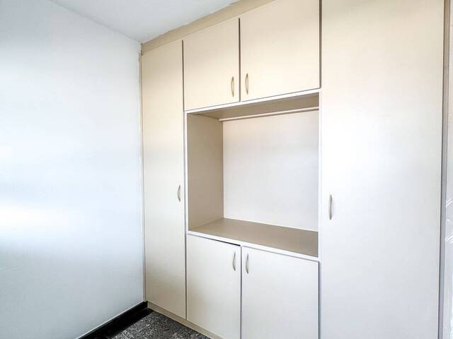 #101 - Apartamento para Venda em Araxá - MG - 2