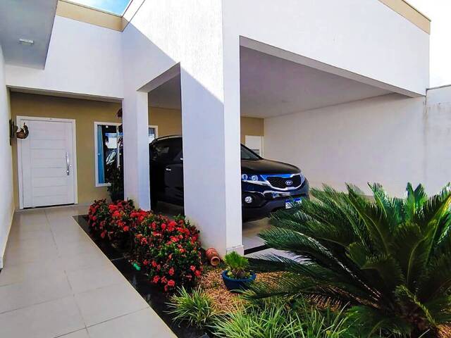 #102 - Casa para Venda em Araxá - MG