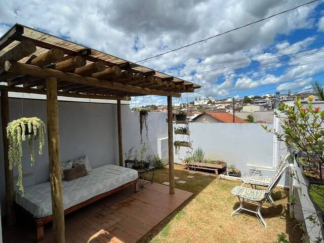 #122 - Casa para Venda em Araxá - MG - 1