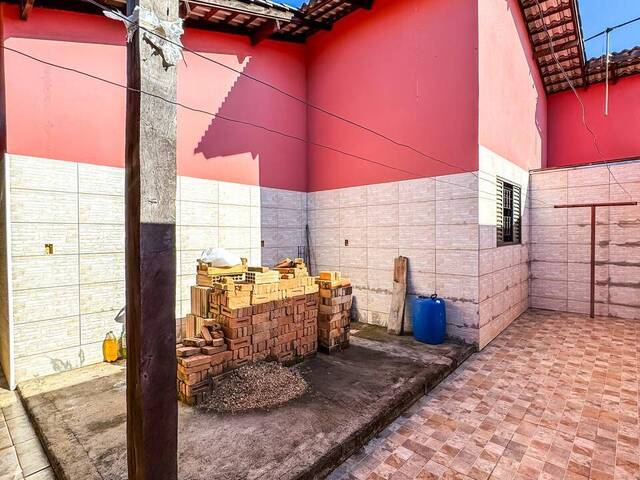 #134 - Casa para Venda em Araxá - MG - 2
