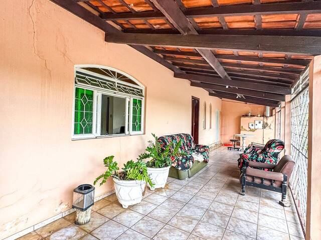 #144 - Casa para Venda em Araxá - MG - 1