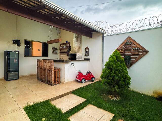 #141 - Casa para Venda em Araxá - MG - 1