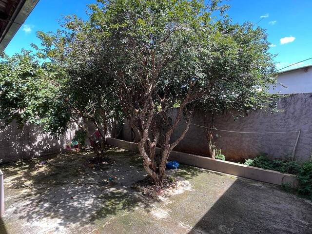 Casa para Venda em Araxá - 5