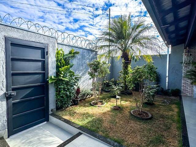 #186 - Casa para Venda em Araxá - MG - 2
