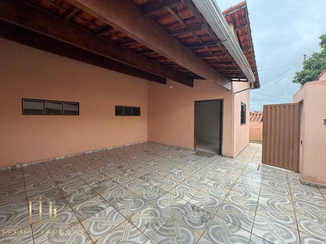 #194 - Casa para Venda em Araxá - MG - 1