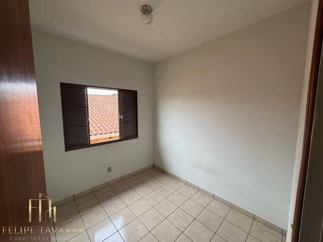 #194 - Casa para Venda em Araxá - MG - 3