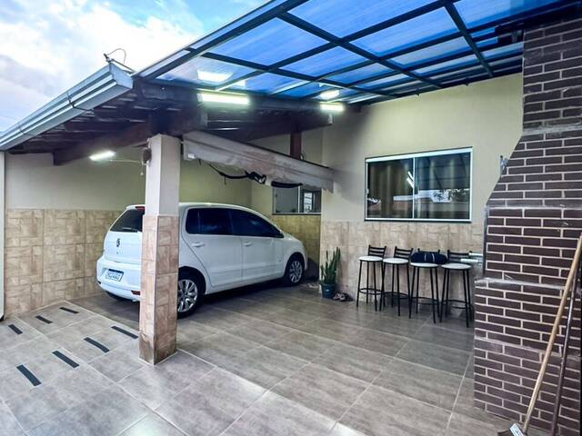 Venda em Dona Adélia l - Araxá