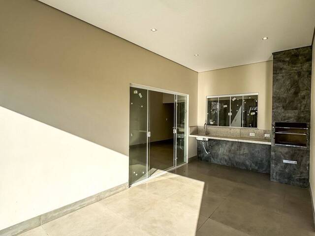 #212 - Casa para Venda em Araxá - MG - 2