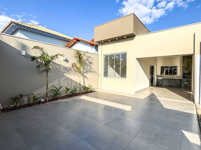 #212 - Casa para Venda em Araxá - MG - 1