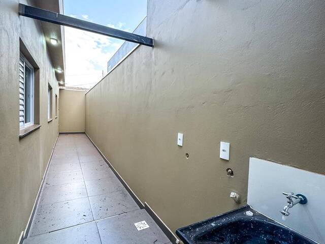 #214 - Casa para Venda em Araxá - MG - 3