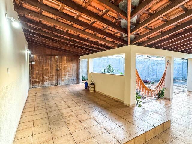 Casa para Venda em Araxá - 4