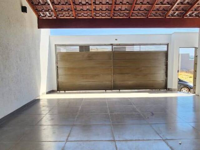 Casa para Venda em Araxá - 4