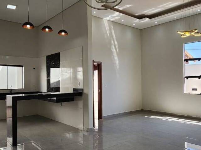 #219 - Casa para Venda em Araxá - MG - 3