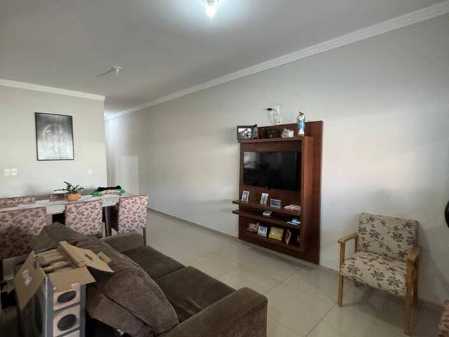 #225 - Casa para Venda em Araxá - MG