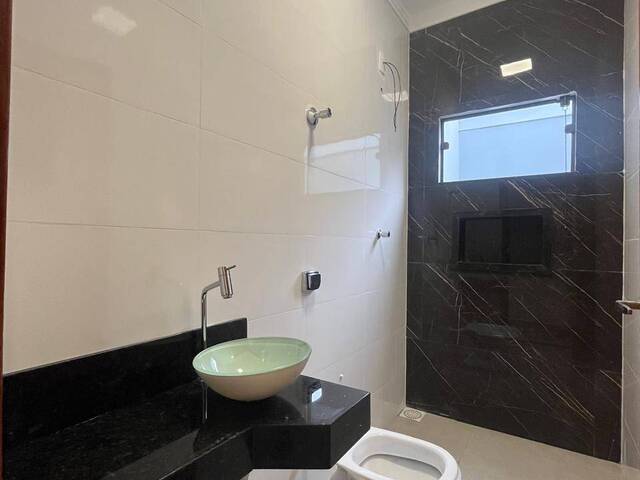 Casa para Venda em Araxá - 5