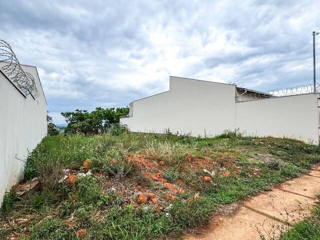 #230 - Área para Venda em Araxá - MG