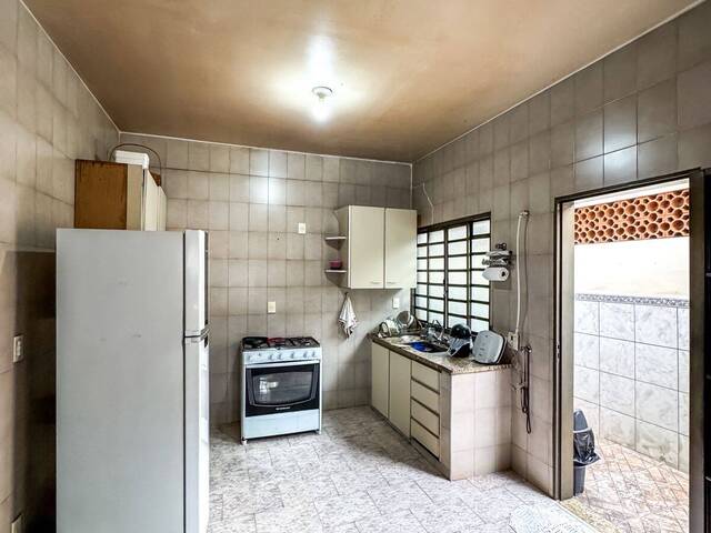 Casa para Venda em Araxá - 4