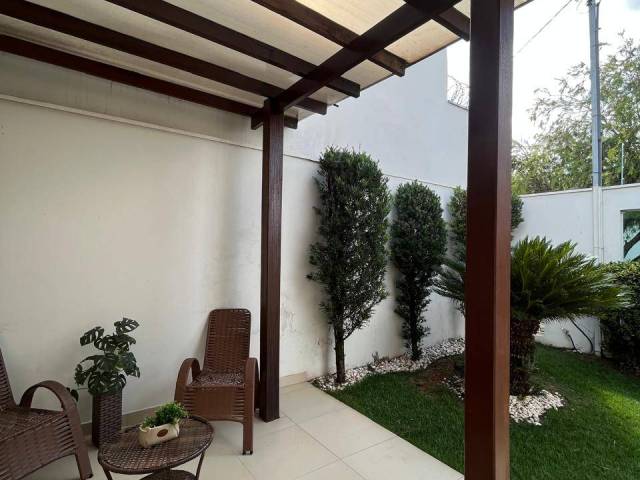 Casa para Venda em Araxá - 4