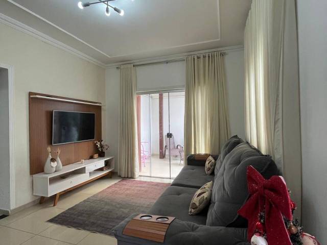 #238 - Casa para Venda em Araxá - MG - 3