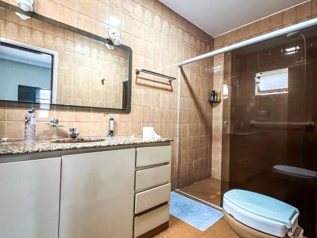 #240 - Casa para Venda em Araxá - MG - 2