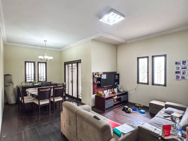 #240 - Casa para Venda em Araxá - MG - 3