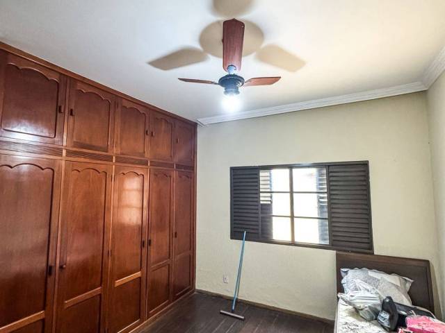 Casa para Venda em Araxá - 4