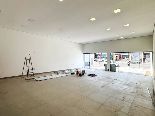 #244 - Sala para Locação em Araxá - MG - 3