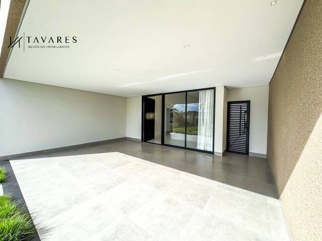 #248 - Casa para Venda em Araxá - MG - 2