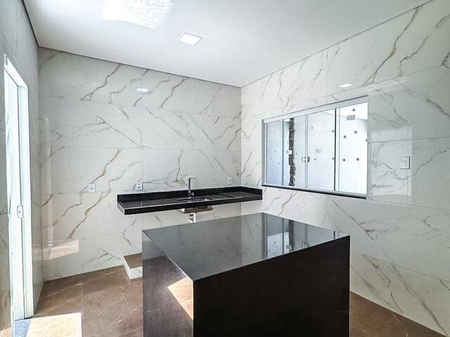 #255 - Casa para Venda em Araxá - MG - 3